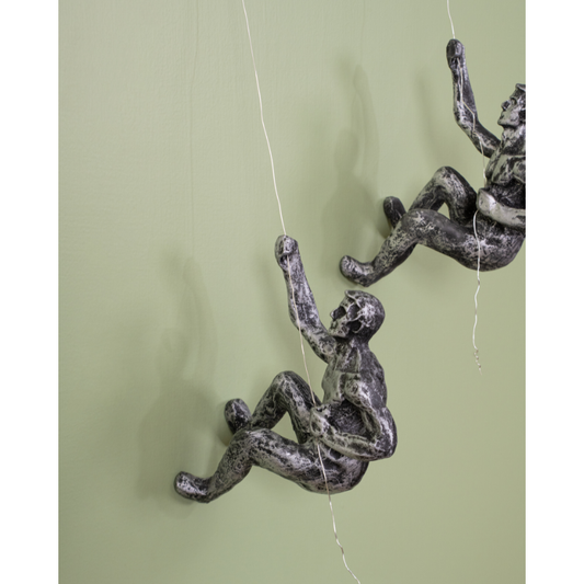 Rock Climbing Men Sculpture Wall Hanging - madsbox