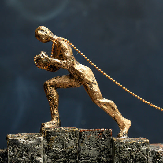 The Burden Bearer- Golden - madsbox