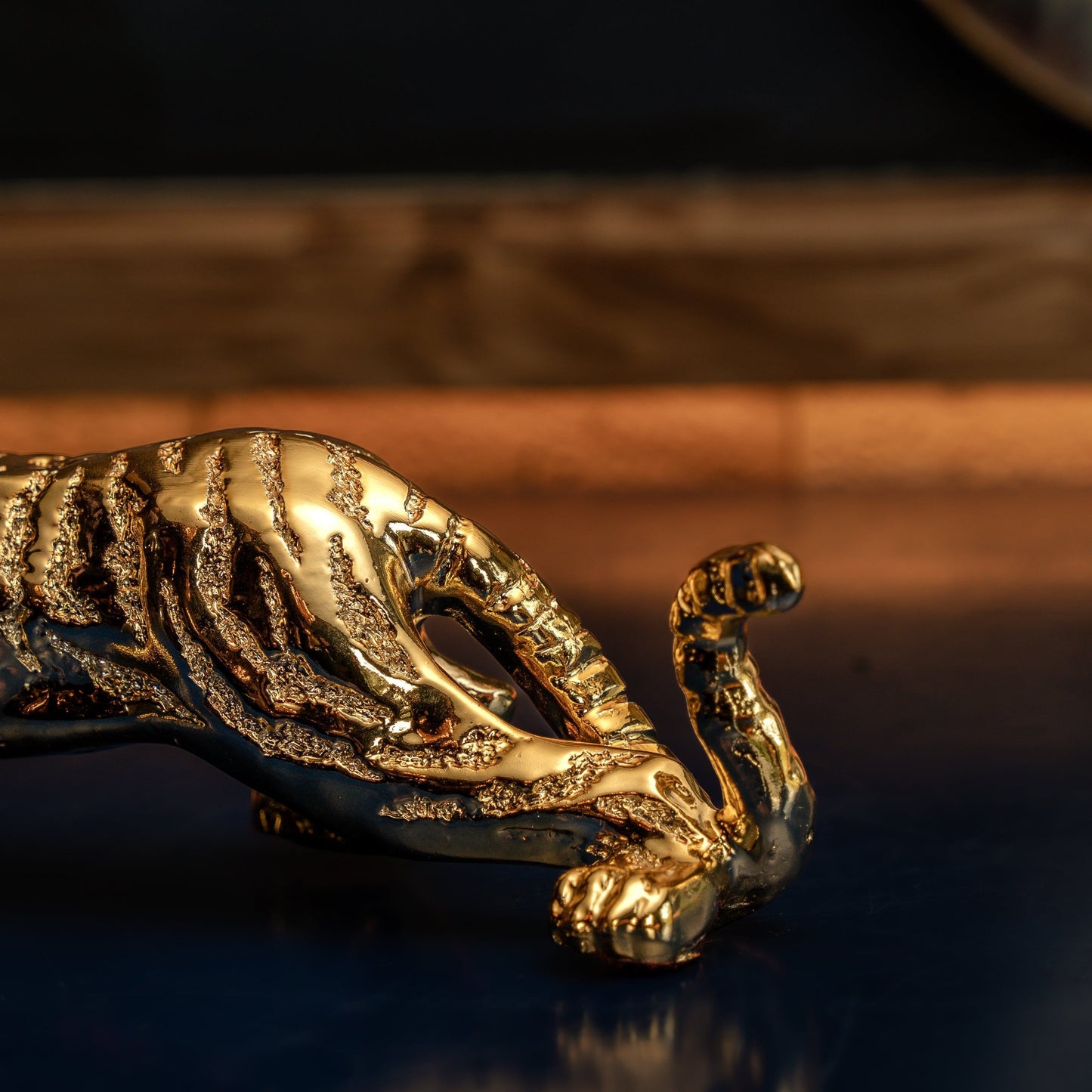The Walkathon- Golden Tiger(Attracts Wealth and prosperity) - madsbox