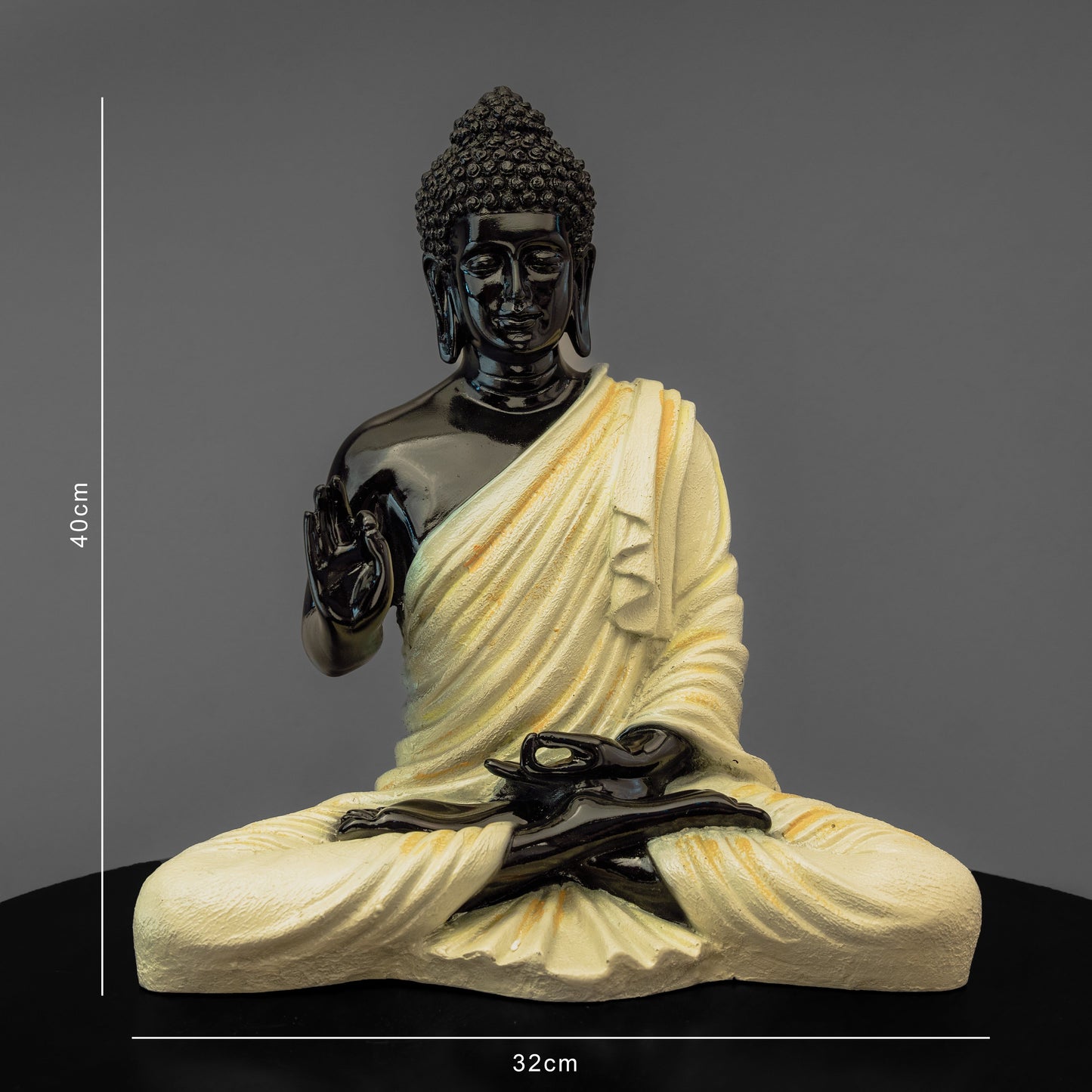 The meditating buddha- Black and white edition - madsbox