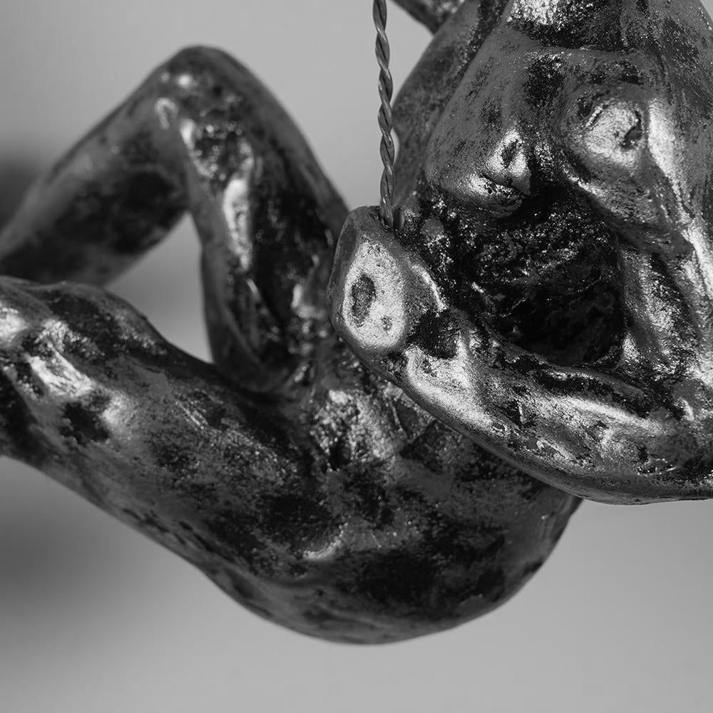 Rock Climbing Men Sculpture Wall Hanging - madsbox