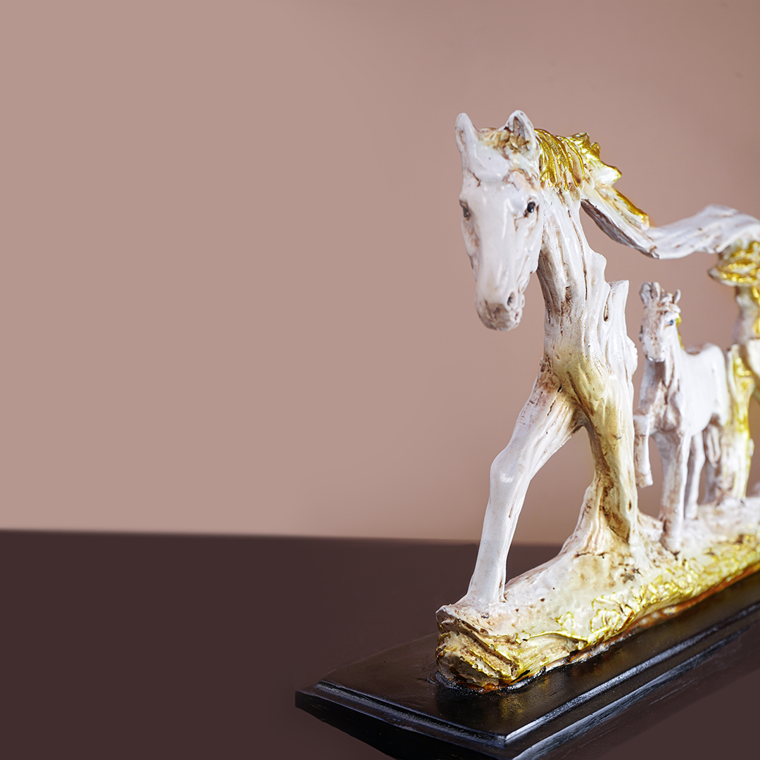Feng Shui Lucky Galloping Horse(Attracts Success and Prosperity) - madsbox