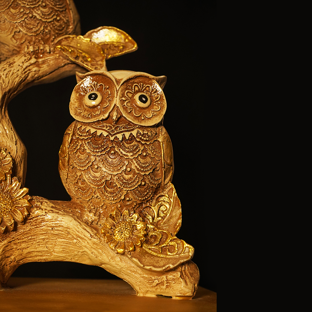 Rustic Owls Perched on a Branch(Attracts wisdom) - madsbox
