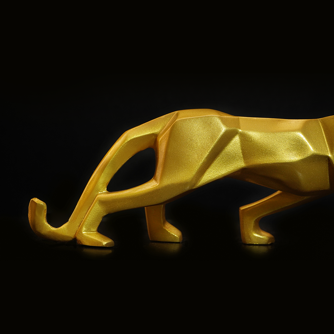 Modern Art Geometric Panther Statue - madsbox