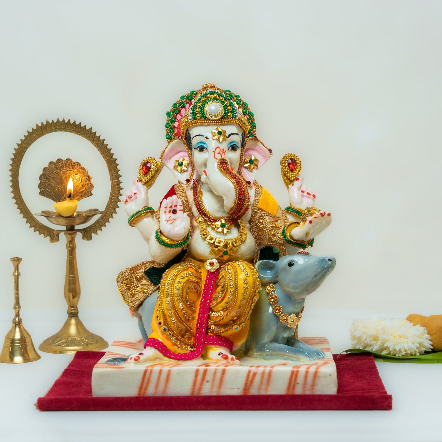 Marble Ganesha with Mooshak